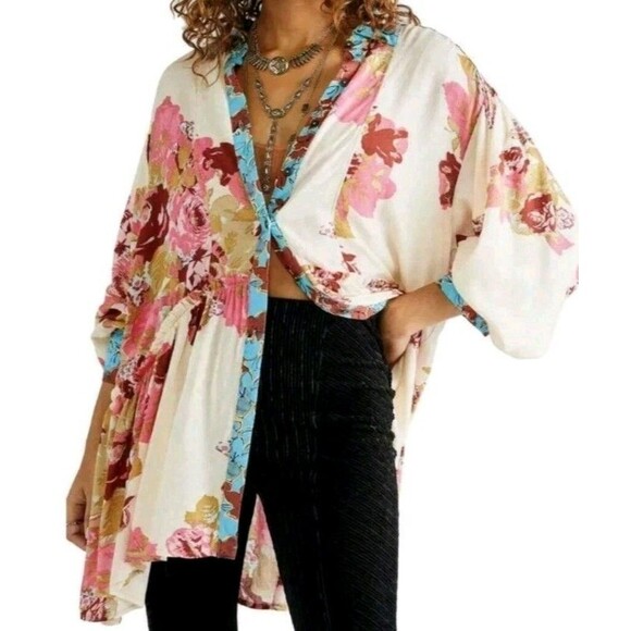 Free People Tops - Free People Brunch A Bunch Boho Tunic Shirt in Light Combo Oversized Size XS